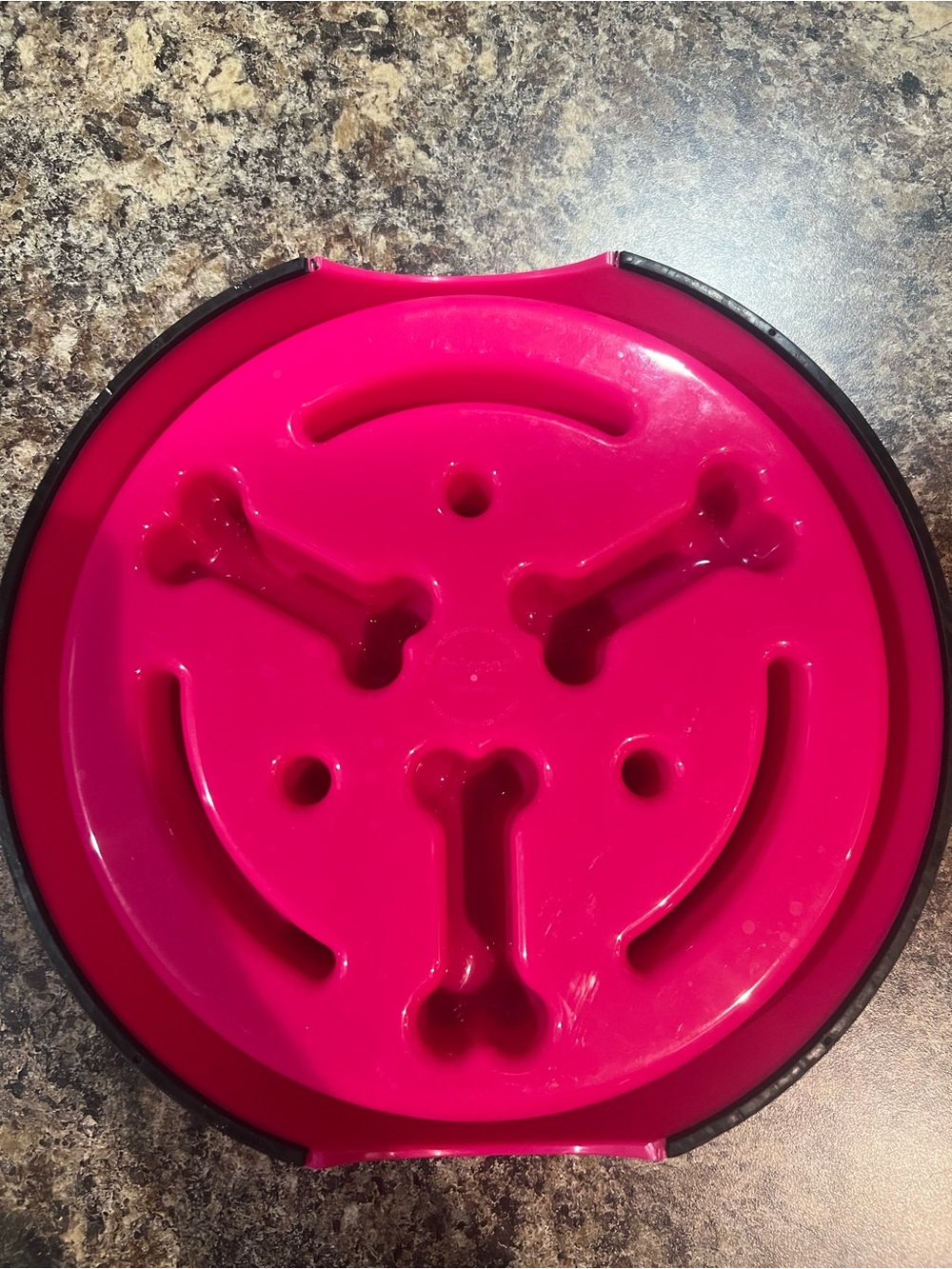 Slow Feeder Puzzle Bowl for dogs - Hot Pink
